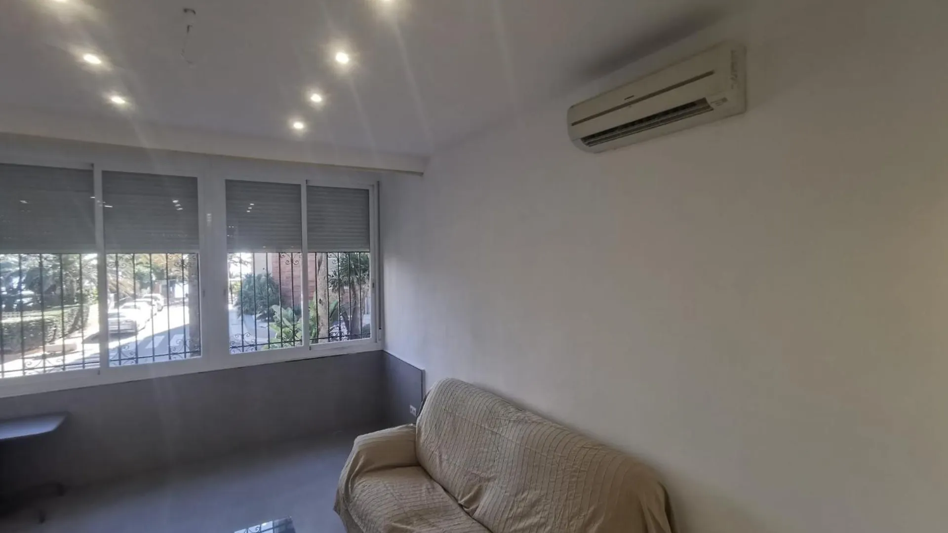 Apartment Urbanizacion La Roca, Estudio Torremolinos